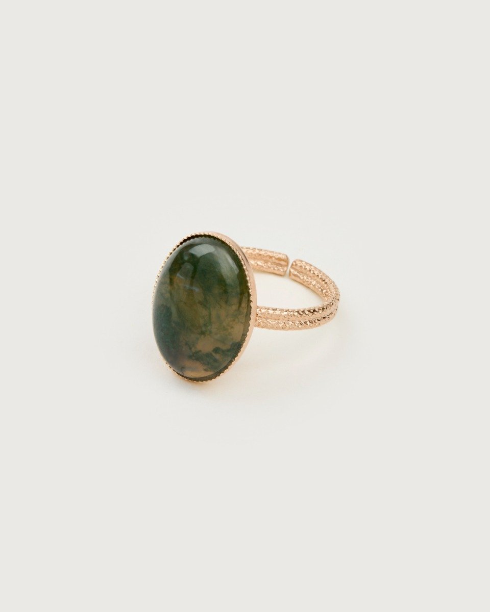 Nellie Ring