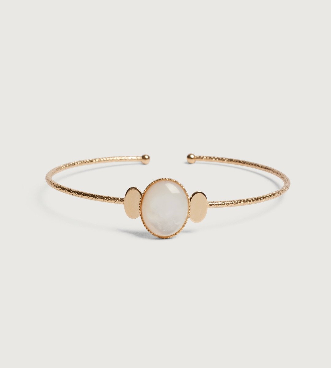 Ana Bangle