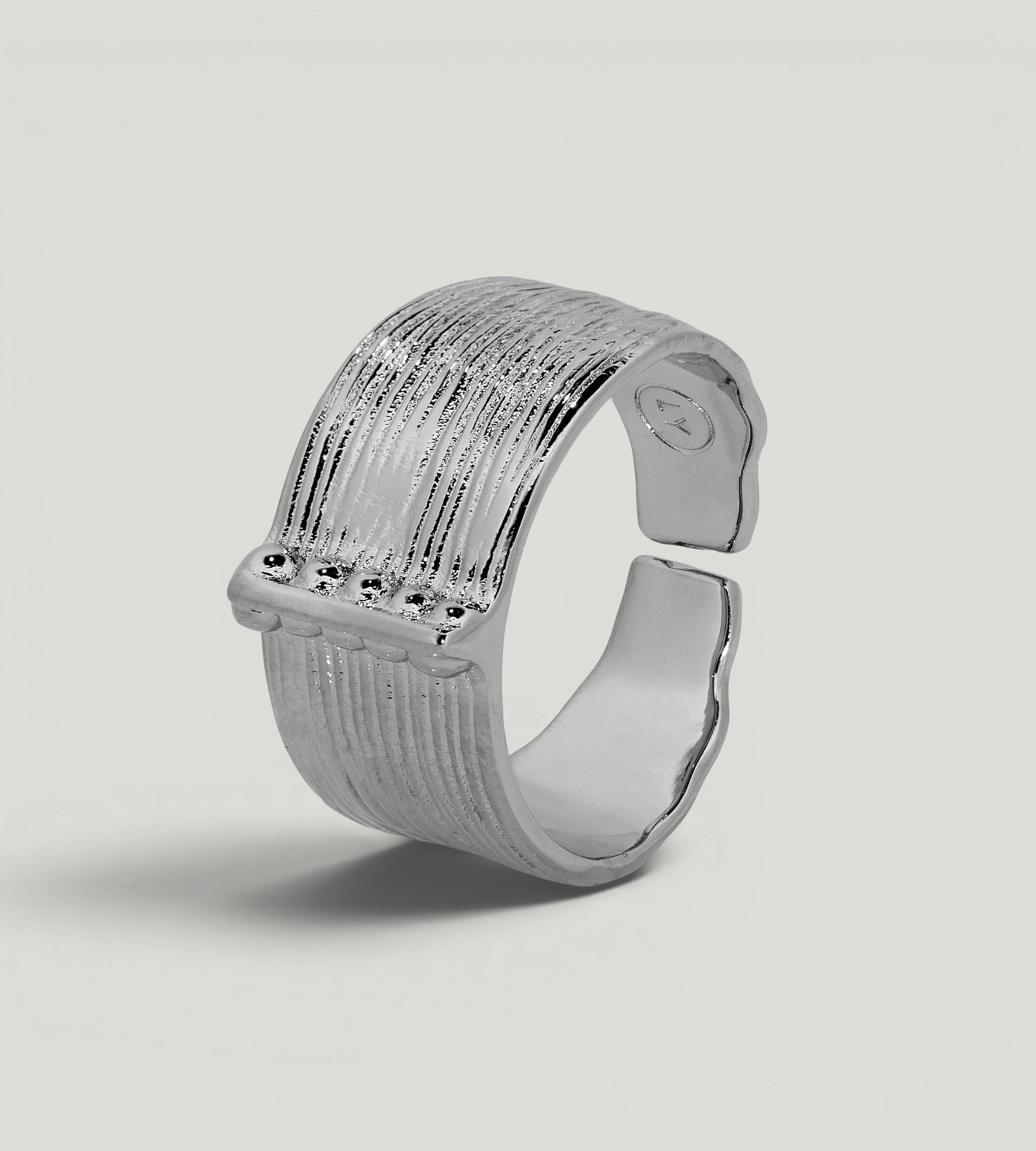 Gilbert Ring Silver