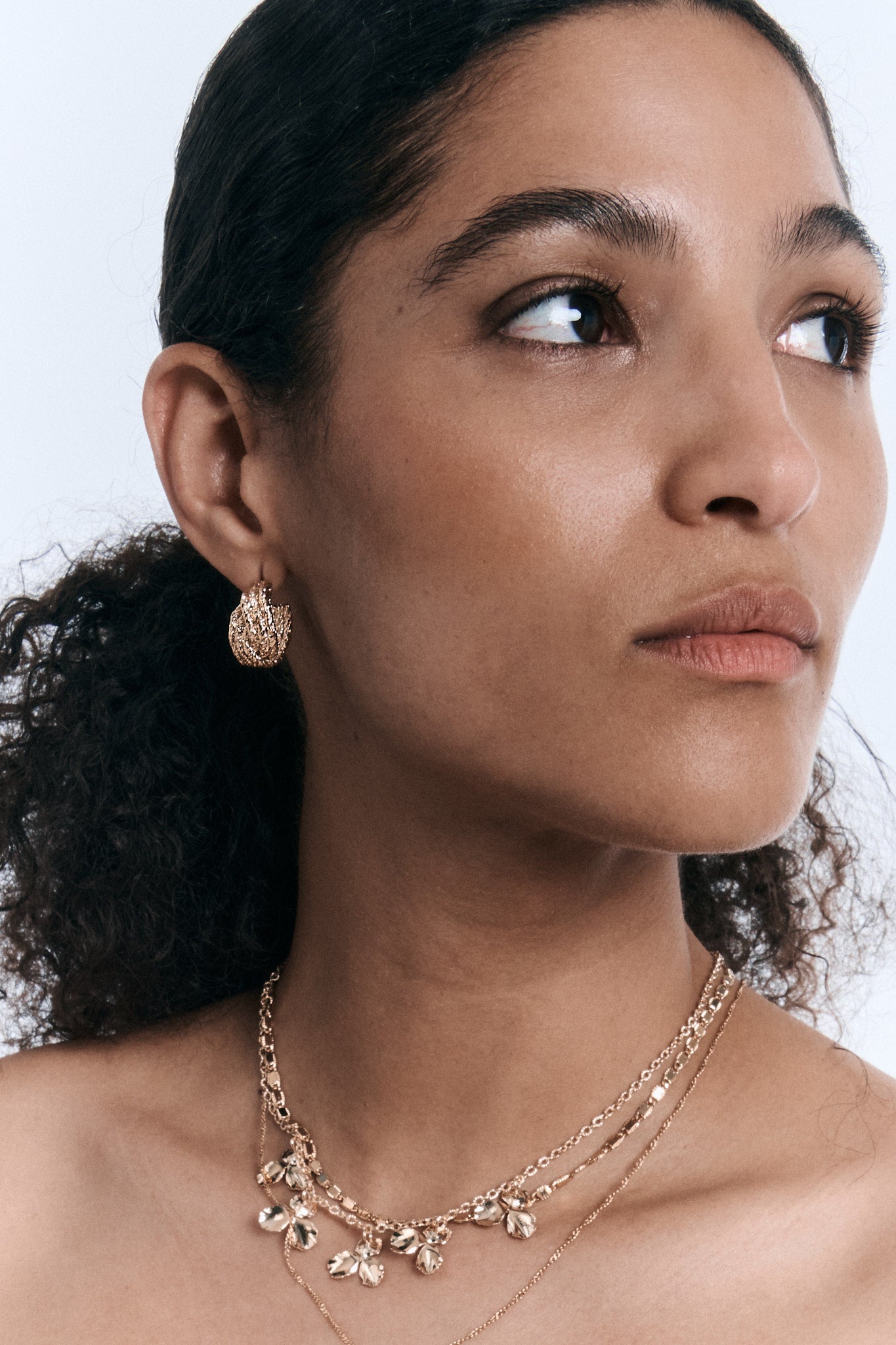 Delma Earring