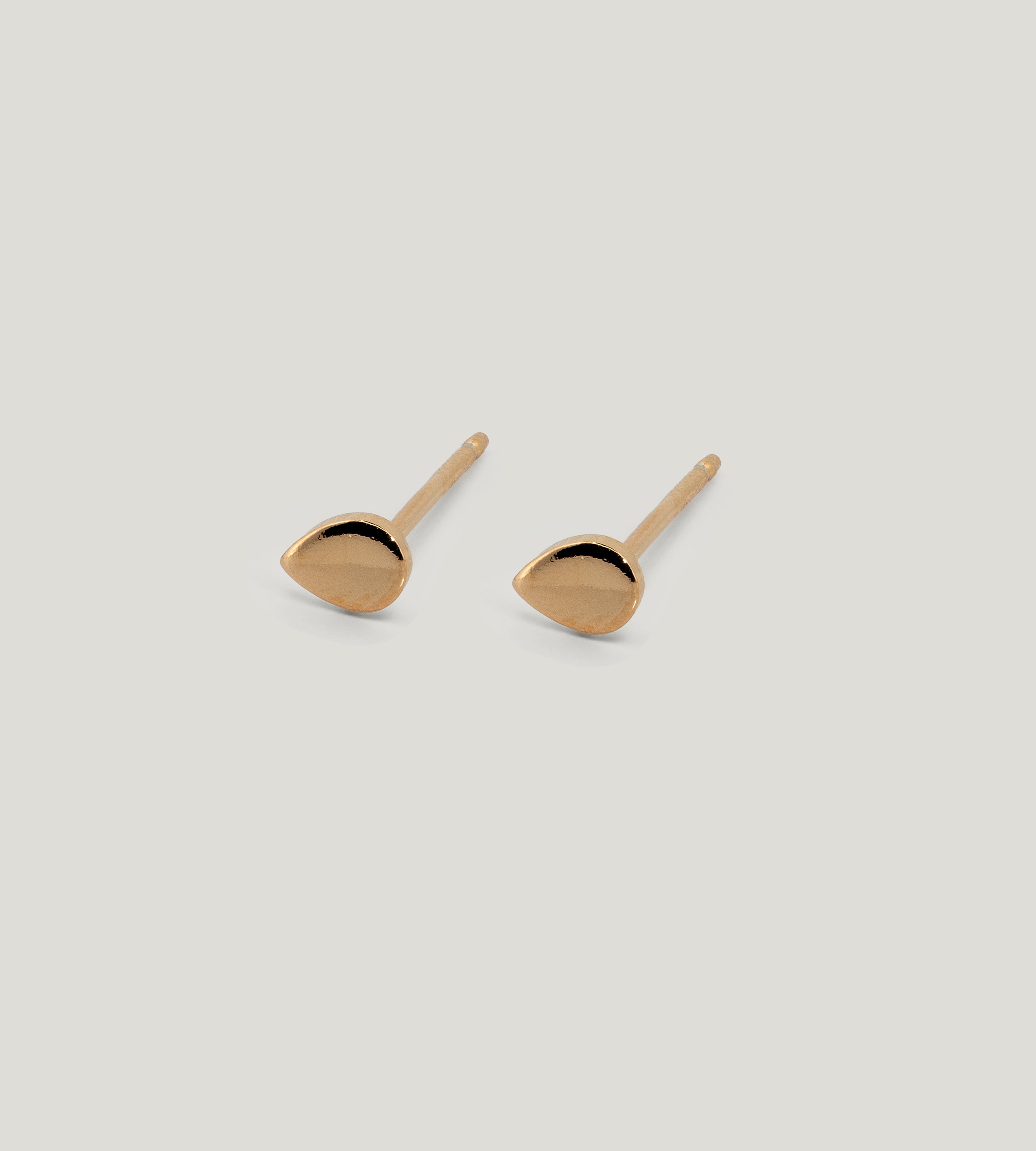 Axelle Earring