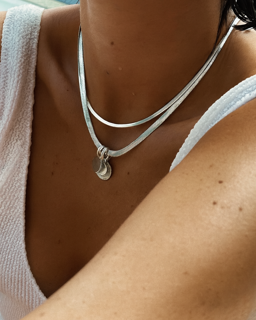 Lili Necklace palladium-plated, worn